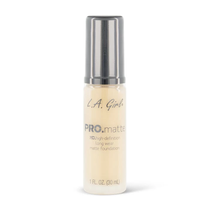 L.A. Girl Pro.Matte HD Foundation GLM717 Soft Beige 30ml